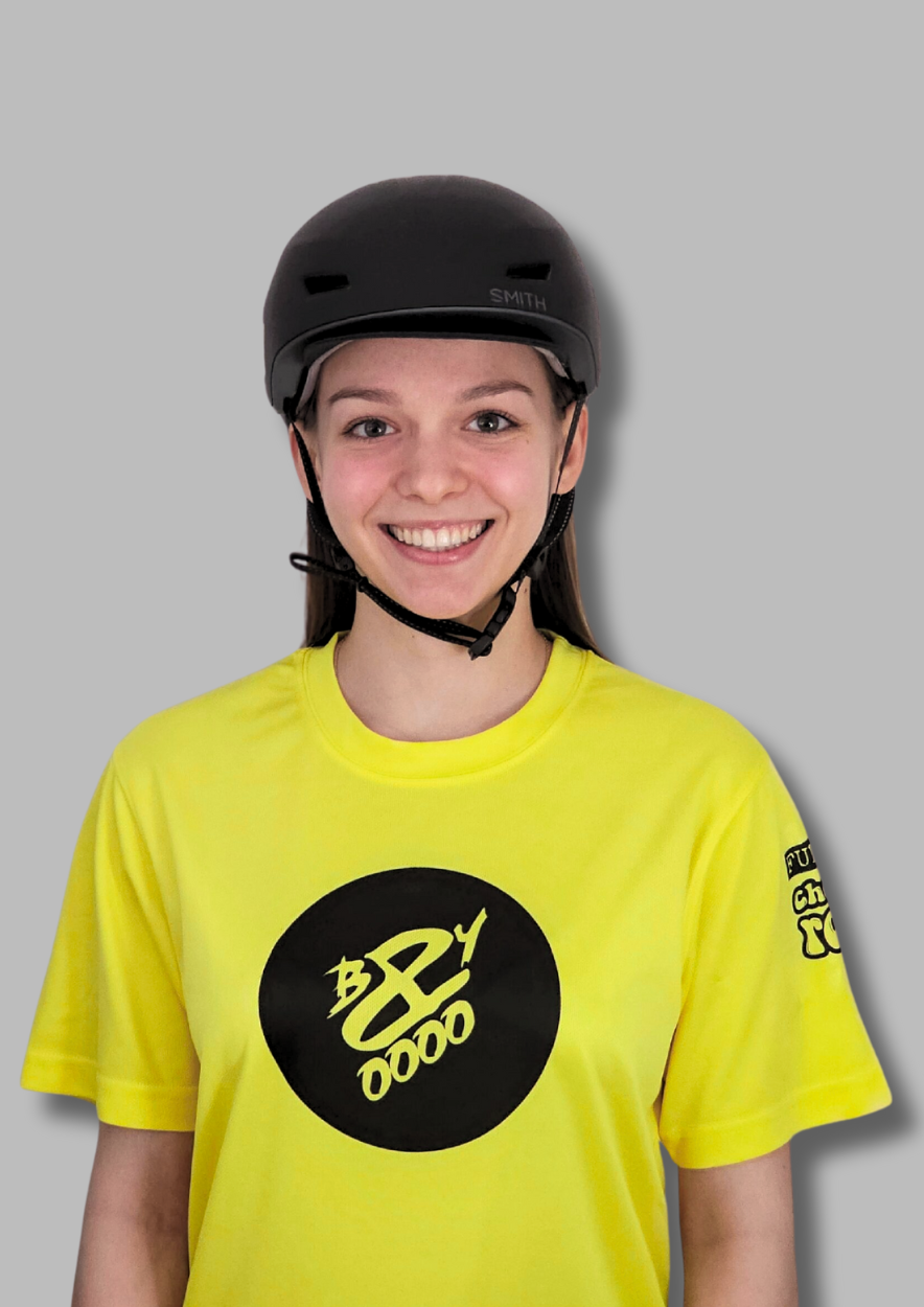 Natalia Małyszko Black Yellow Skating